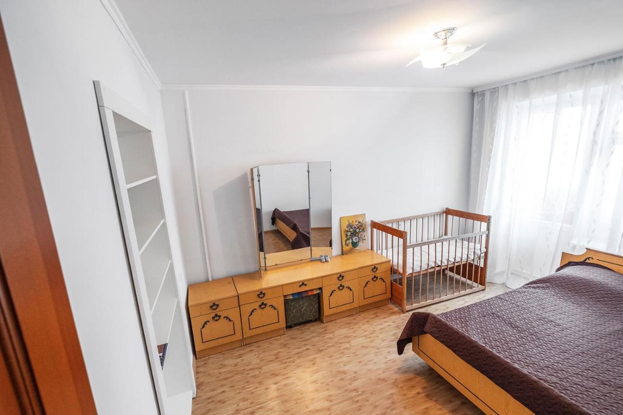 Apartment On Polevaya 44/12 Bohuslav Eksteriør billede
