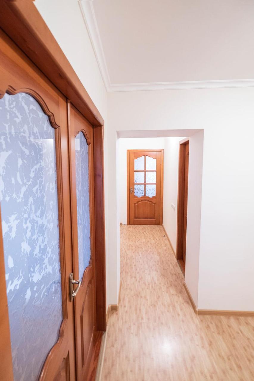 Apartment On Polevaya 44/12 Bohuslav Eksteriør billede
